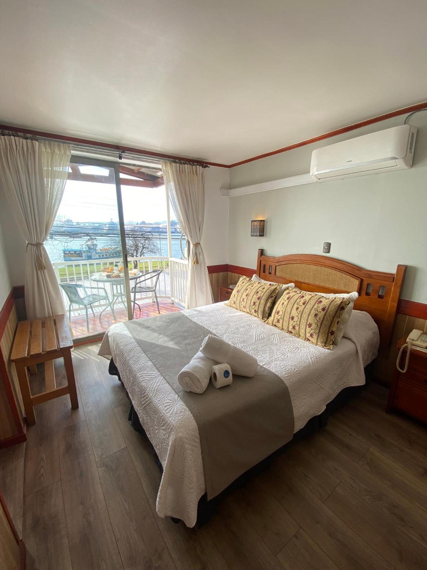 Hotel Encanto Del Rio Valdivia Ngoại thất bức ảnh